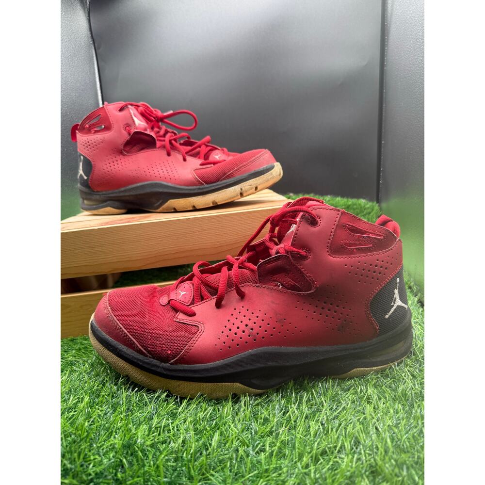 Nike Air Jordan Sneakers - Red/Black- Size 9M